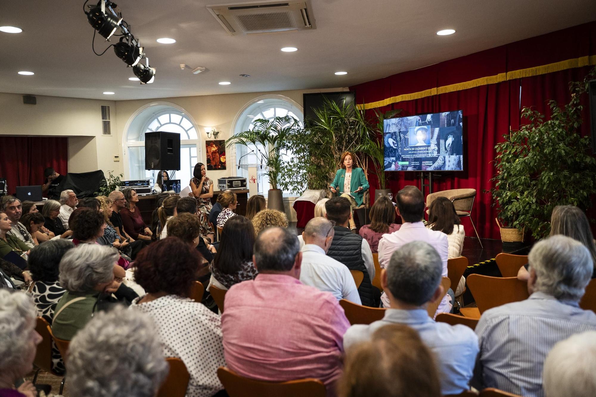 Mujeres con talento extremeño que recorren el mundo