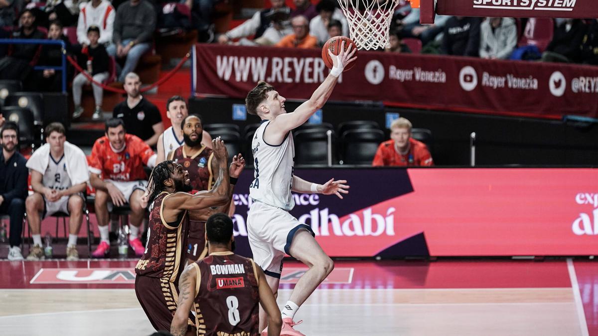 Les millors fotos de l'Umana Reyer Venècia - Baxi Manresa
