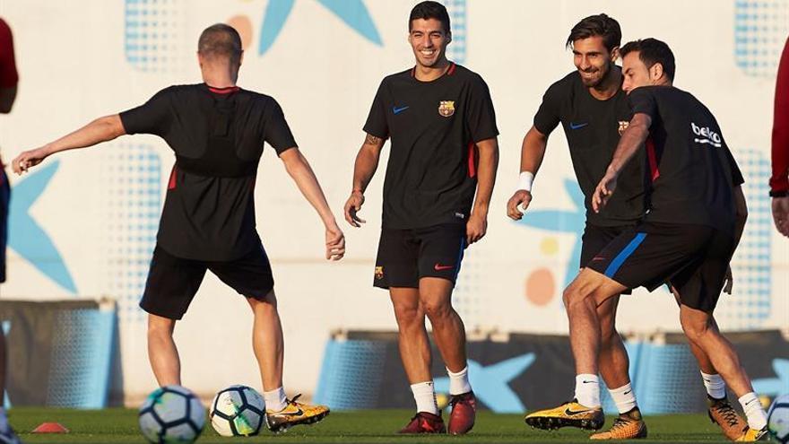 El Barça se entrena para preparar la tercera jornada de la Champions contra el Olympiacos