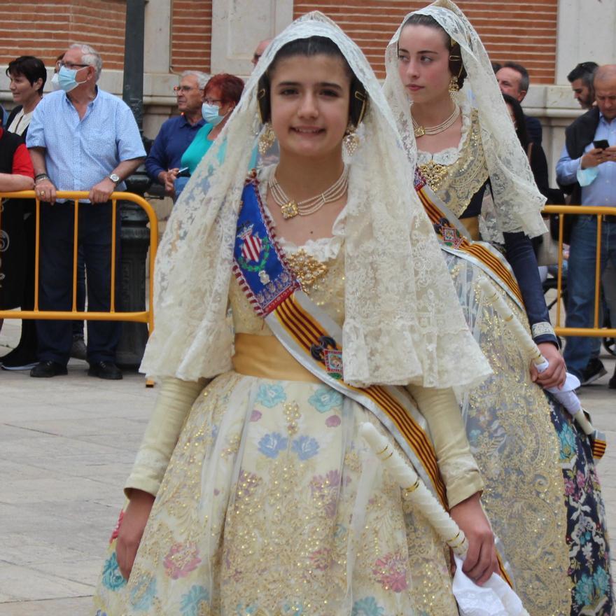 La fuerza de las Fallas en la Procesión de la Virgen (y IV, la comitiva oficial)