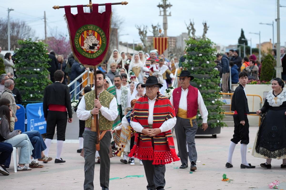 Ofrenda a la Mare de Déu del Lledó