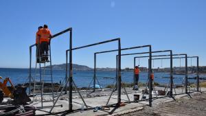 El Govern instal·la dutxes i banys a les zones de més concentració de migrants a Ceuta