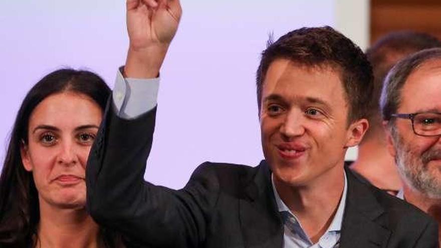 Errejón, junto a la coportavoz de Más Madrid, Rita Maestre. // Reuters