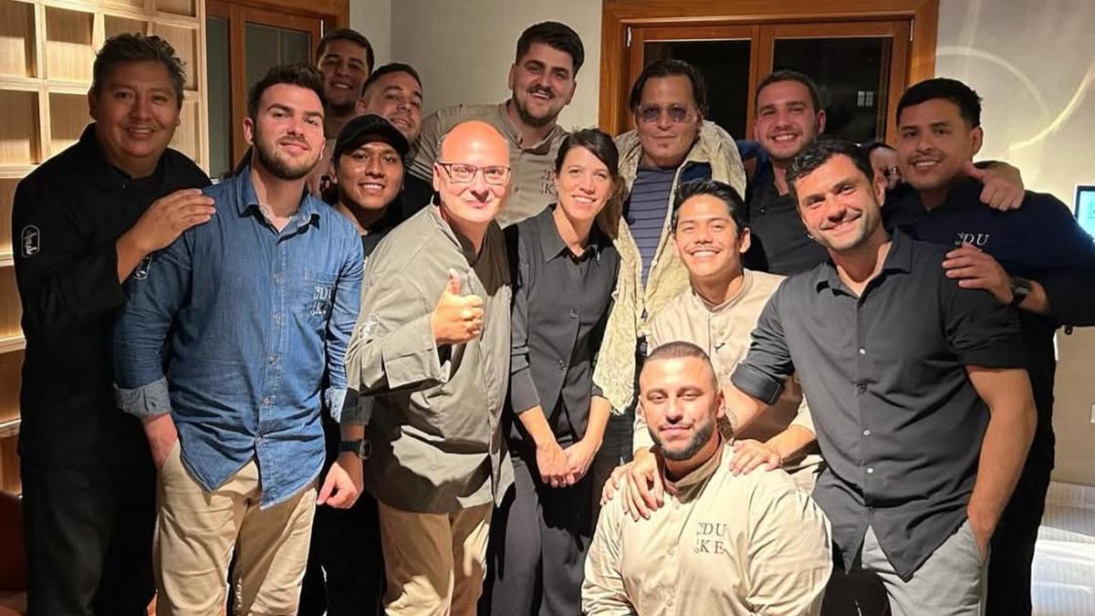 Johnny Depp Dines at Trendy Restaurant in Tenerife Between Film Scenes