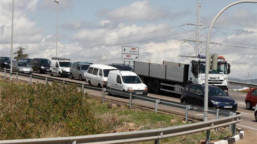 La reorganización de semáforos mejora el tráfico del escaléxtric en Almassora