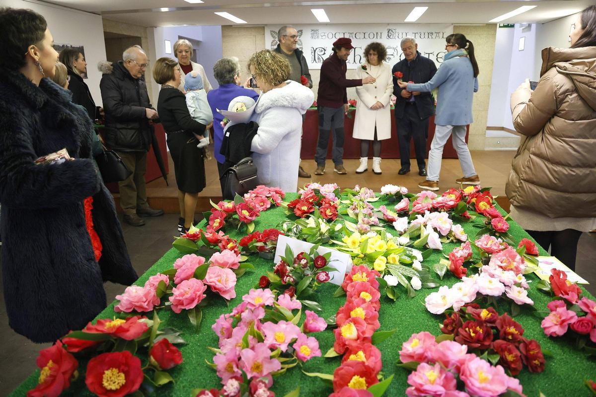 Inauguración de la XV exposición da camelia