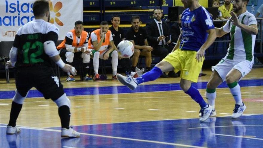 El Gran Canaria acaba con la racha del Córdoba Futsal