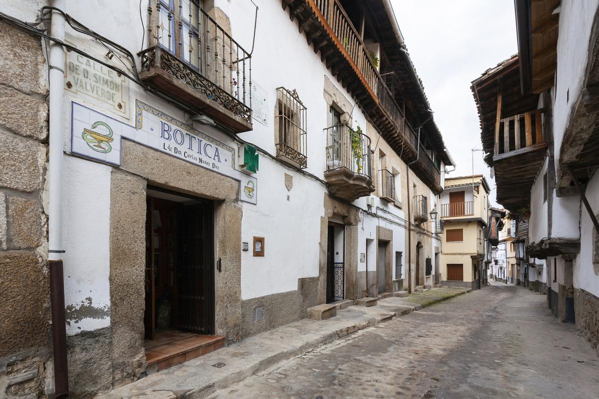 Un pueblo declarado Conjunto Histórico-Artístico de trazado medieval.
