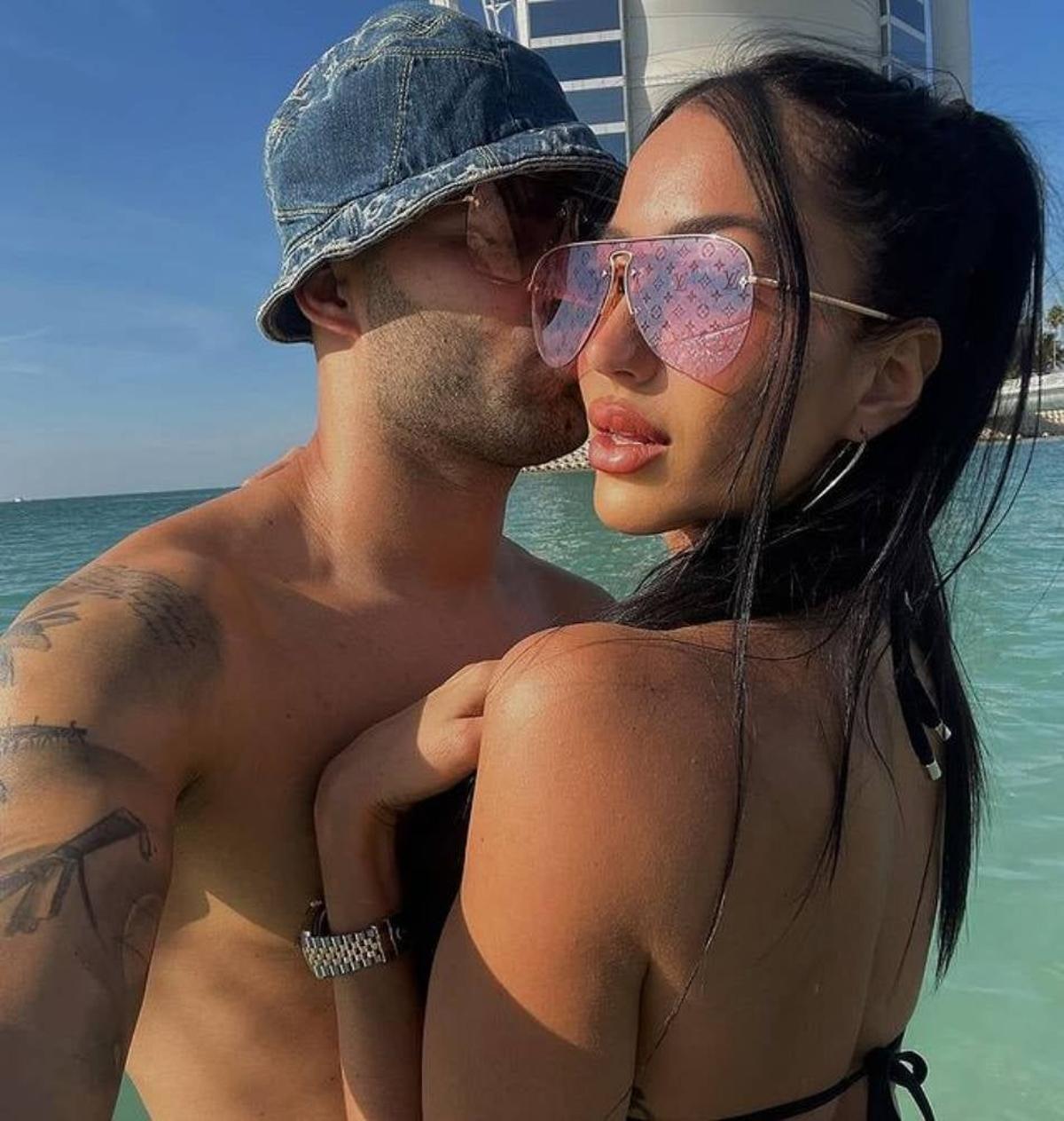 Aurah Ruiz y  Jesé Rodríguez... Vacaciones en Dubai (2021)