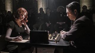 'Gambito de dama', analizada por maestros del ajedrez