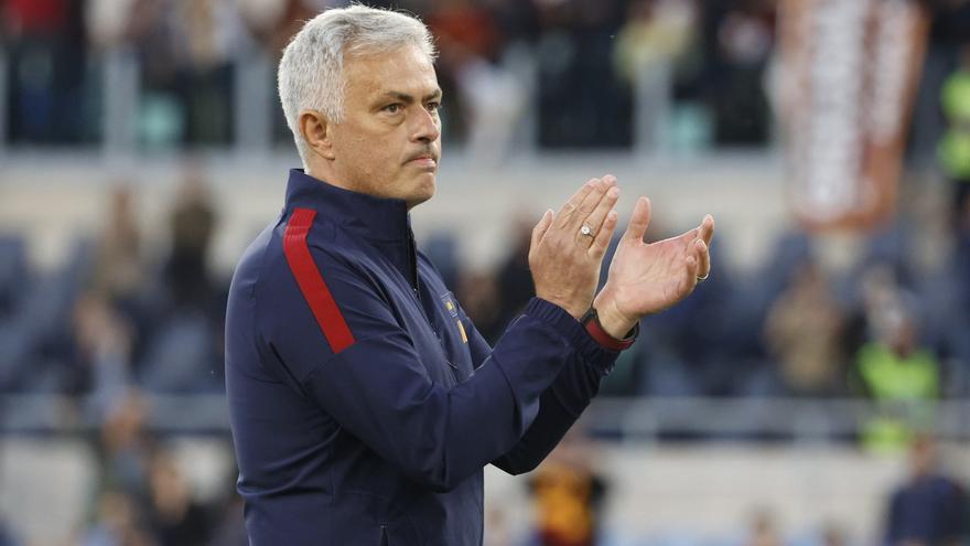 La Roma destituye a José Mourinho