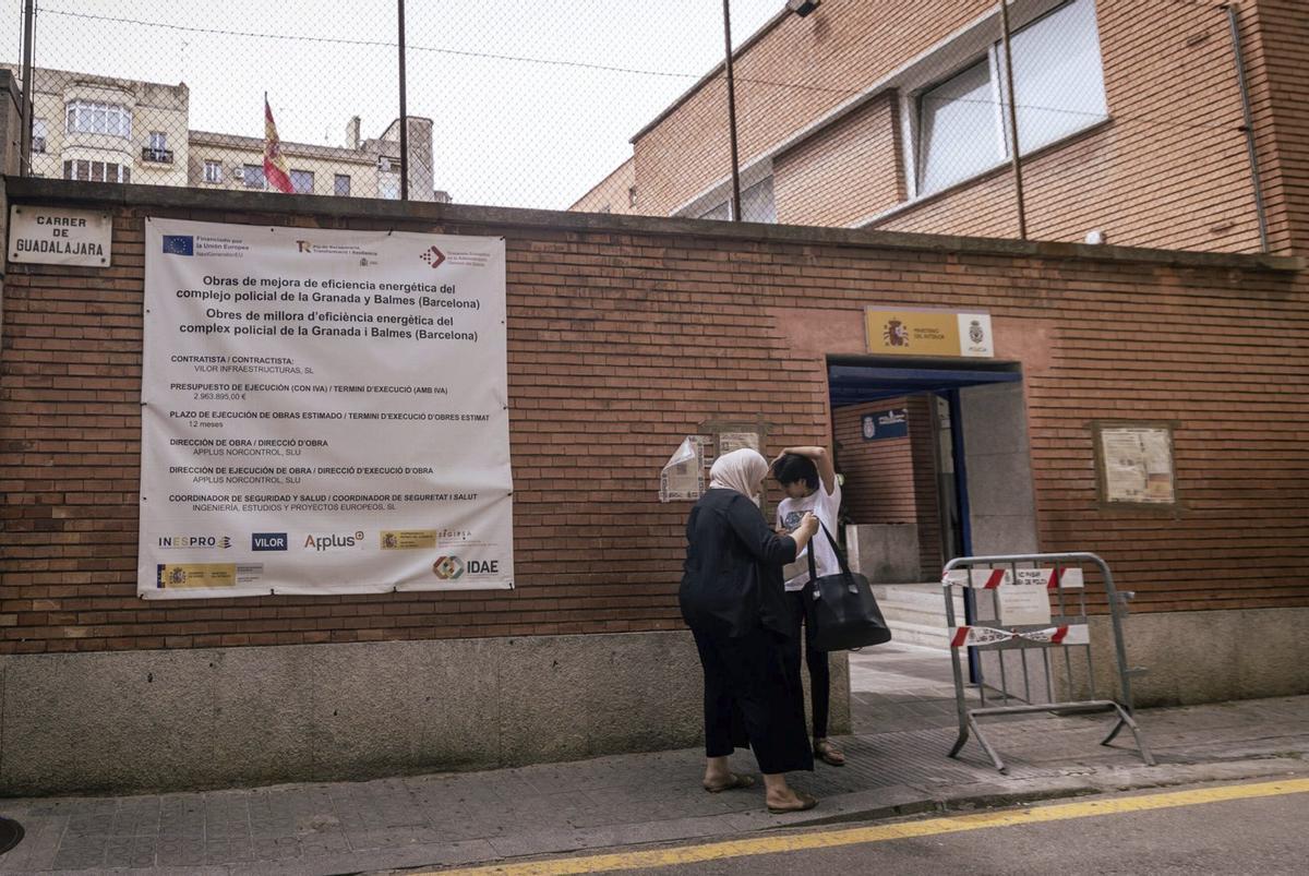 "Catalunya, sala de espera"