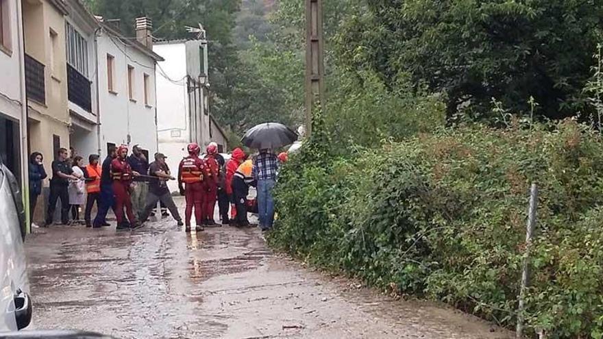 Un matrimonio y dos hijas menores fallecen cuando hacían barranquismo en Jerte