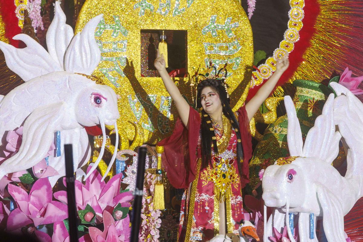 Las fotos de la elección de la reina infantil carnaval Las fotos de la elección de la reina infantil carnaval