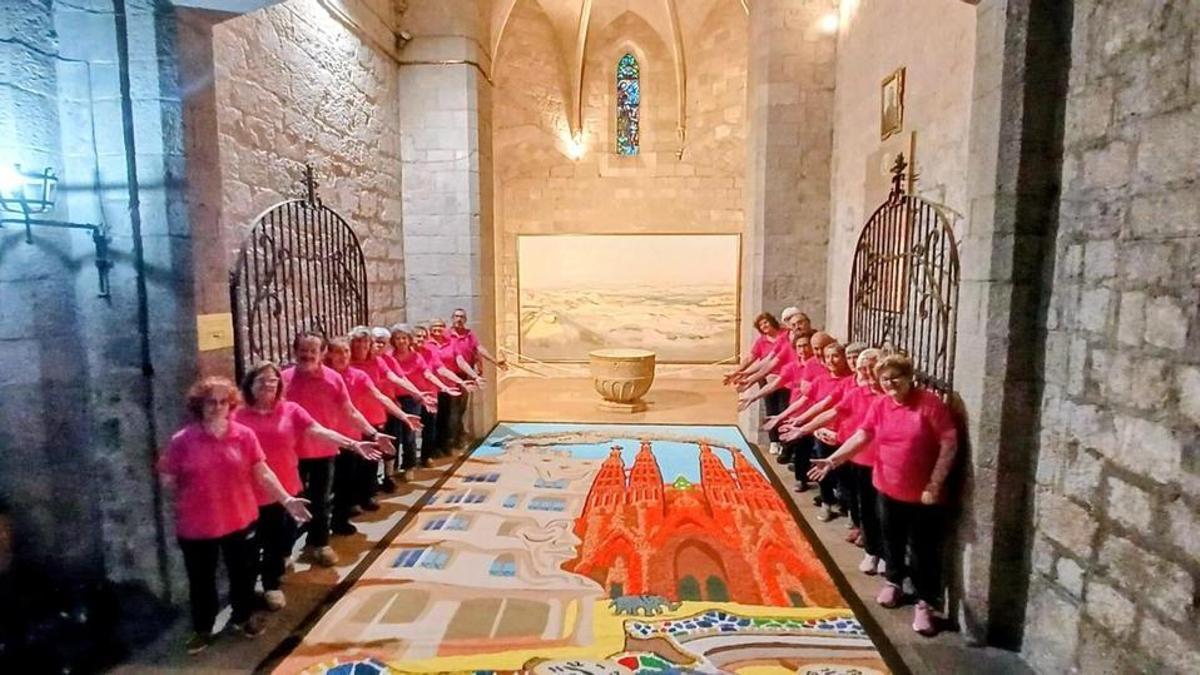 El procés d'elaboració de la catifa floral 'El Somni de Gaudí"