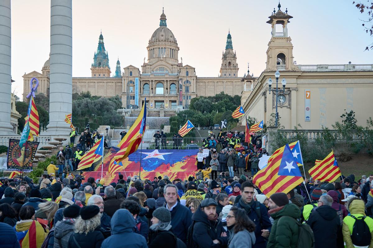 Protestas por la celebración de la cumbre España-Francia en Barcelona