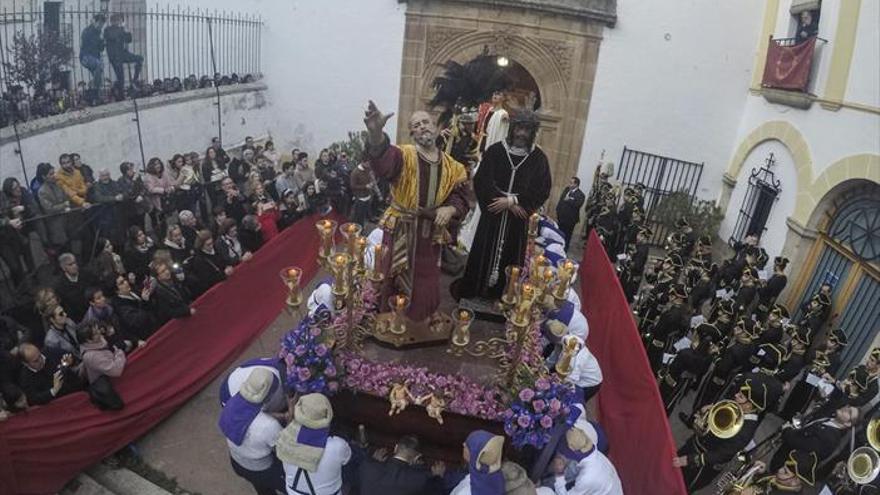 Besamanos del Cristo de la Salud en Santo Domingo