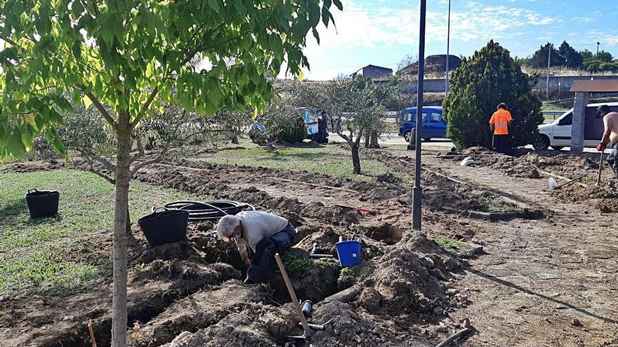 Riego más eficiente en el Monumento al Emigrante en Fermoselle