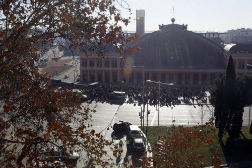 Desalojada la estación madrileña de Atocha por una amenaza de bomba