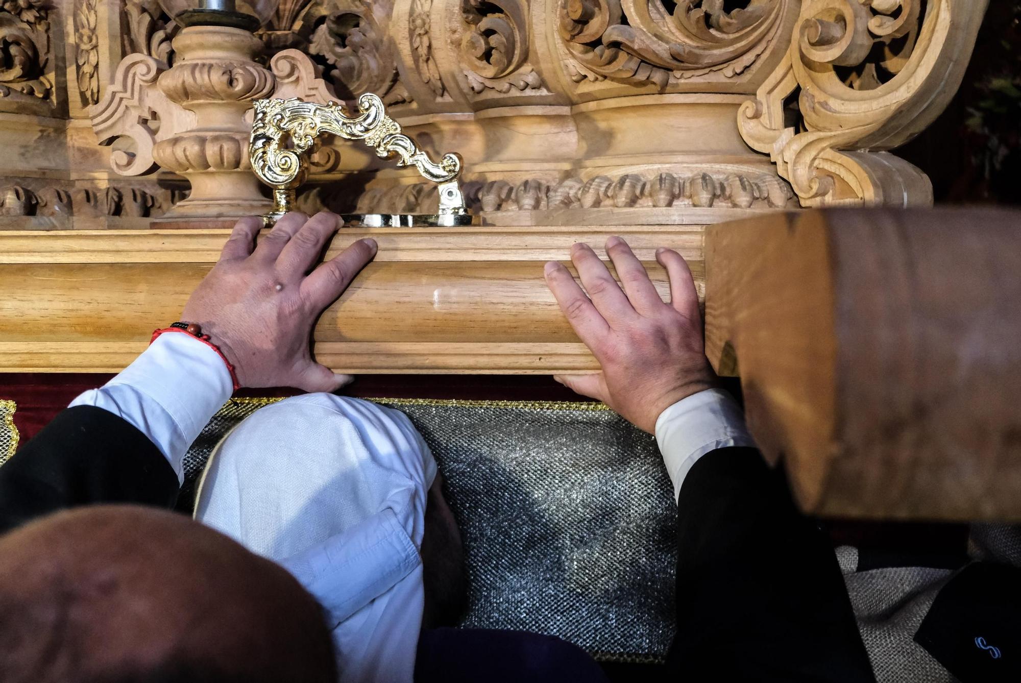 Las mejores imágenes del Lunes Santo en Elche