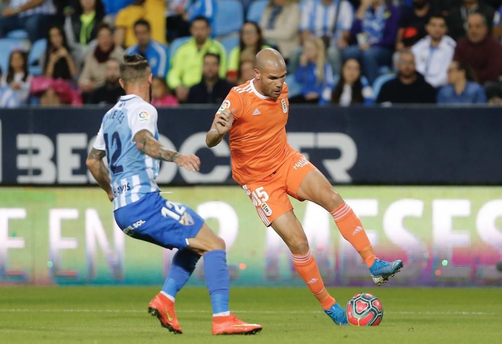 El partido entre el Málaga y el Oviedo, en imágenes