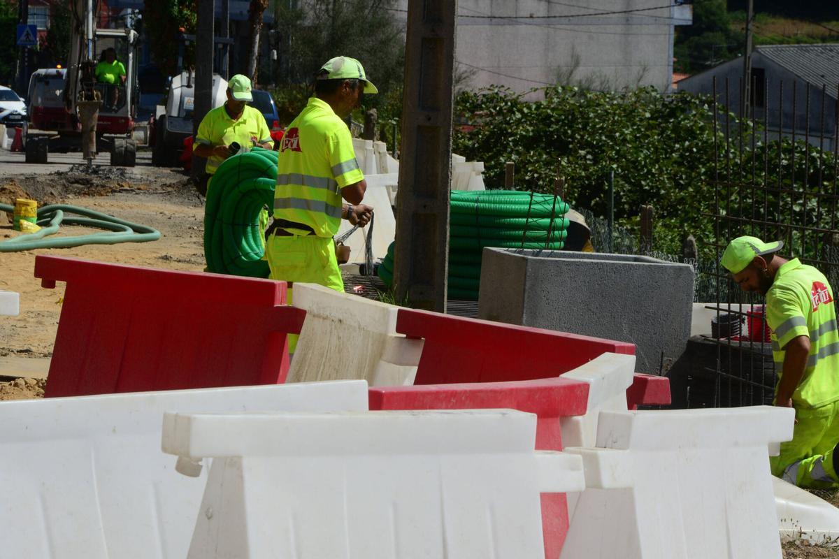 TRABAJANDO A PLENO SOL