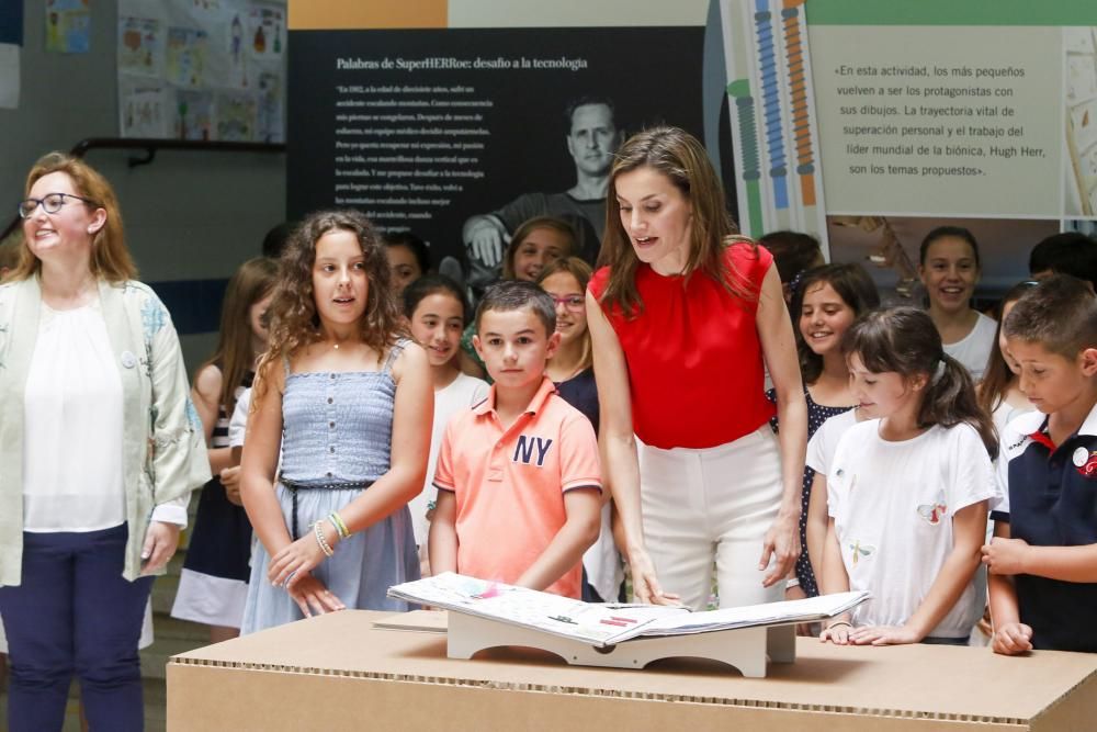 Visita de la Reina Letizia al colegio Quirinal