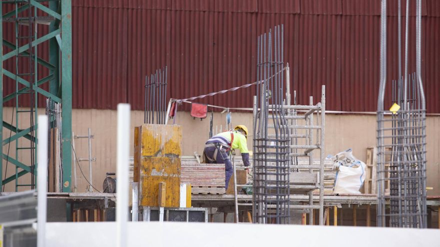 La Sareb aún tiene 62 viviendas «sin acabar» en Xàtiva por una en Ontinyent