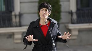 Elma Saiz será la portavoz del Gobierno y Milagros Tolón, ministra de Educación