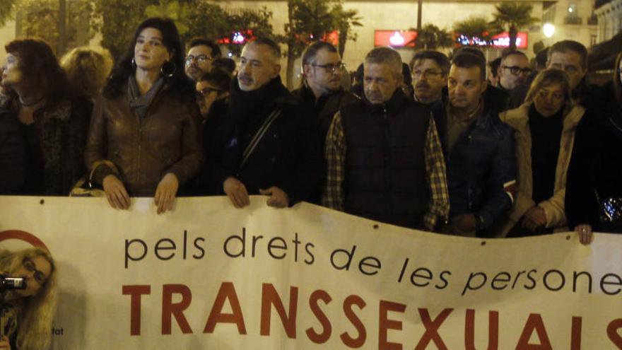 Concentración por la muerte de un joven transexual