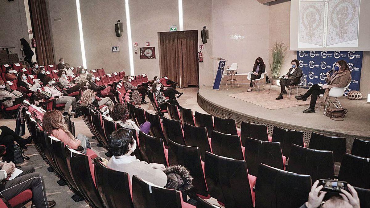 Así fue el foro sobre feminismo en el Club Diario de Mallorca