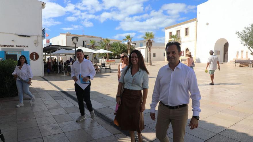 Marta Vidal ofrece a Formentera el «músculo» del Govern para abordar el problema de la vivienda