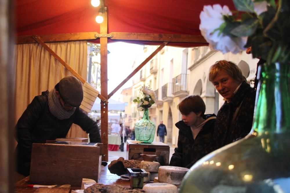 Parades d'artesans i de productes de Nadal a Igualada