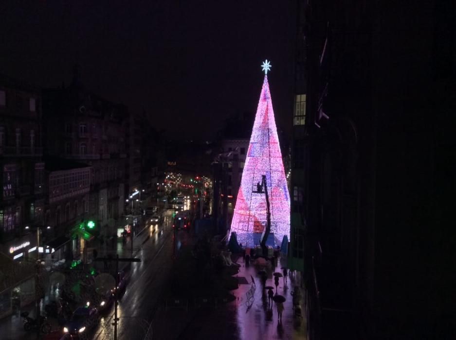 Pruebas de la iluminación de Navidad en Vigo