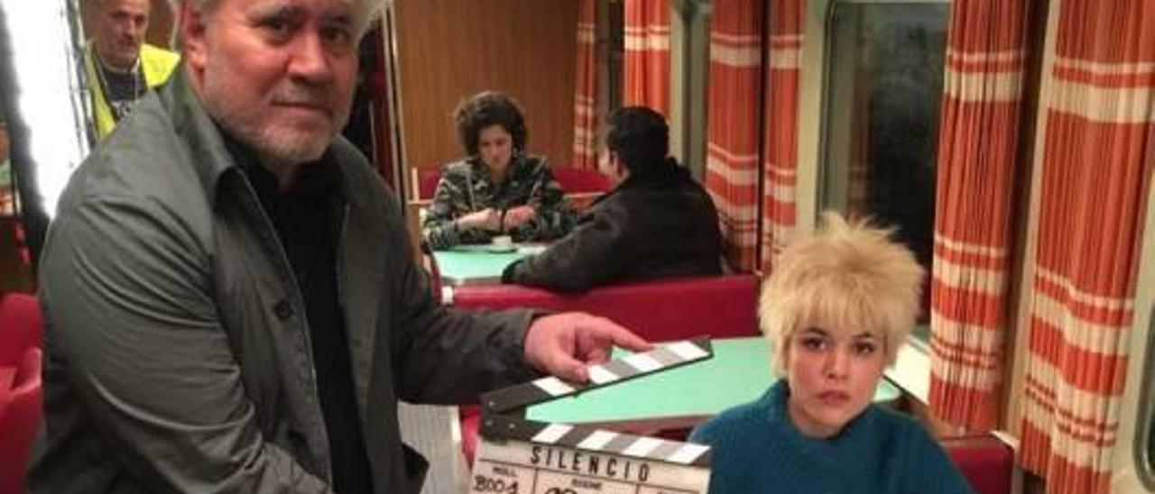 Pedro Almodóvar en un momento del rodaje de «Julieta»