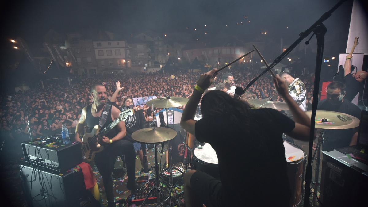 Concierto multitudinario en una edición del festival anterior a la pandemia del COVID.