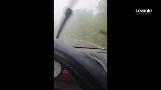 El aguacero provoca inundaciones en Gátova: "Está todo lleno de cascadas"
