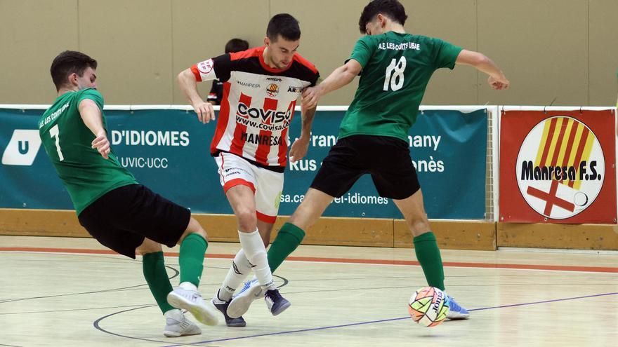 El Covisa Manresa FS signa el tercer triomf consecutiu a la pista del Futsal Barceloneta (1-4)