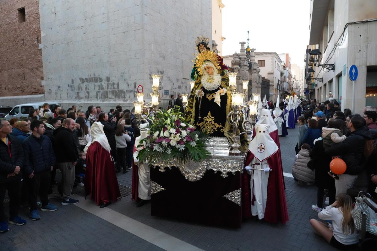 Devoción y tradición en la procesión del Miércoles Santo en Vila-real Devoción y tradición en la procesión del Miércoles Santo en Vila-real