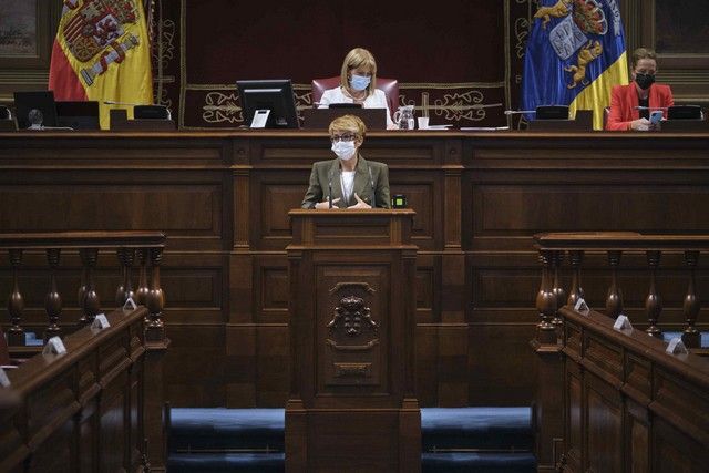 Pleno en el Parlamento de Canarias, 27/10/2021