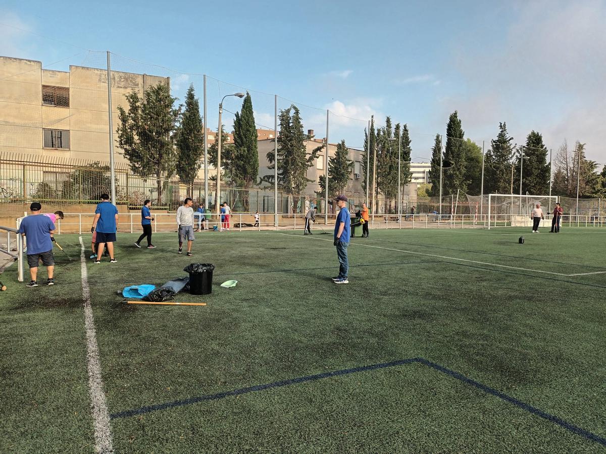 El antes y el después del campo de fútbol de San José tras la gran tormenta del sábado El antes y el después del campo de fútbol de San José tras la gran tormenta del sábado