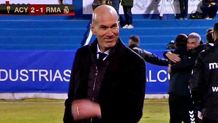 VÍDEO | Zidane, alucinado: así fue el golazo del Alcoyano para eliminar al Real Madrid de la Copa