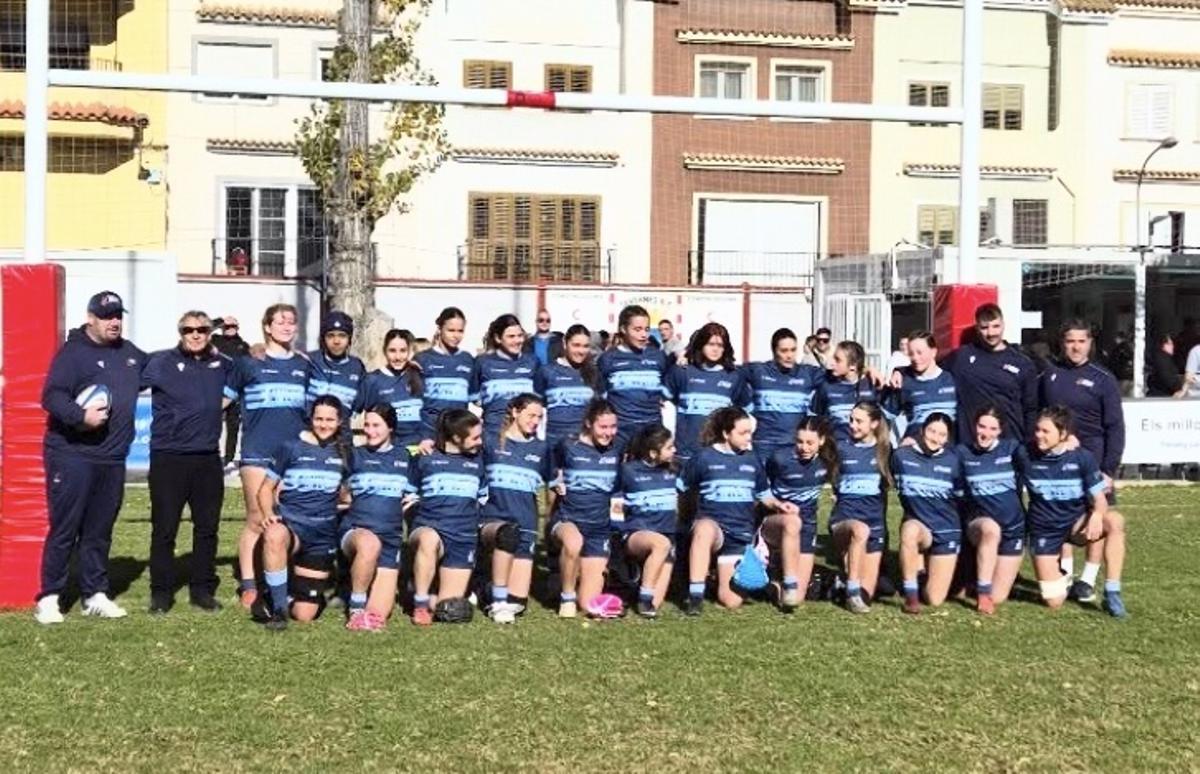 Las jugadoras de la selección valenciana de rugby M17, campeonas de España.