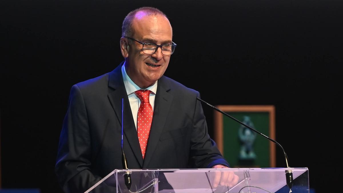 El director de Mediterráneo durante su intervención en los premios Empresa del Año. / KMY ROS
