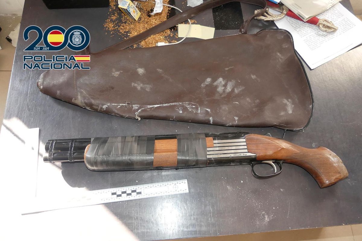 Una de las armas