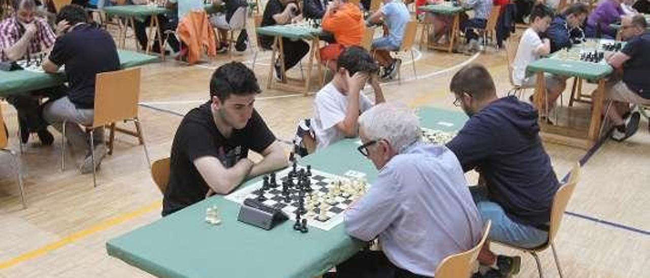 Un momento de las partidas en el campus. // Iñaki Osorio