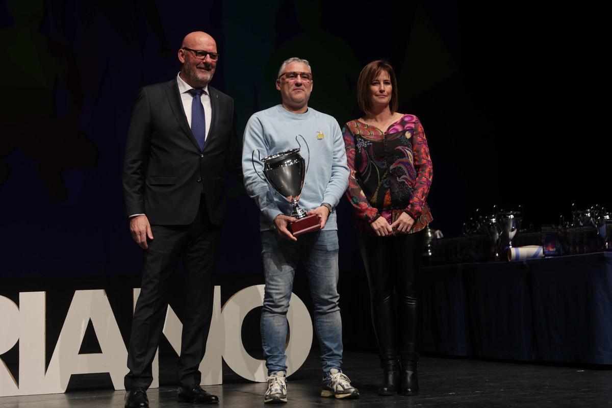 En imágenes, la gala del fútbol que repite en Siero