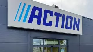 Mañana se esperan colas kilométricas en Action para conseguir el set de antorchas eléctricas más baratas del mercado para terraza y jardín: menos de 3 euros y recarga solar