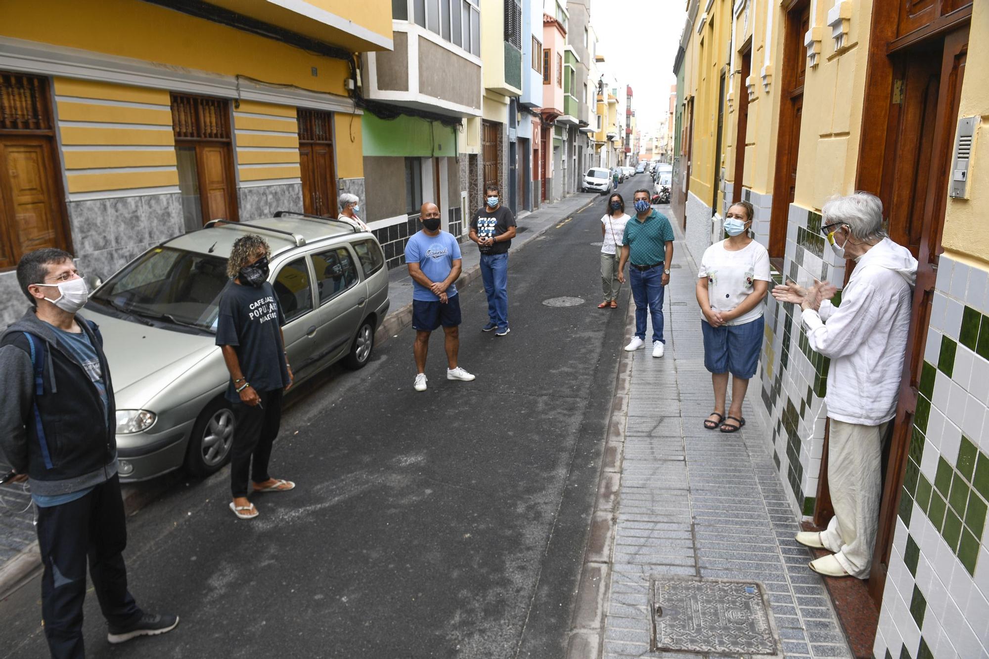 Los vecinos se unen contra los okupas en la calle Tauro