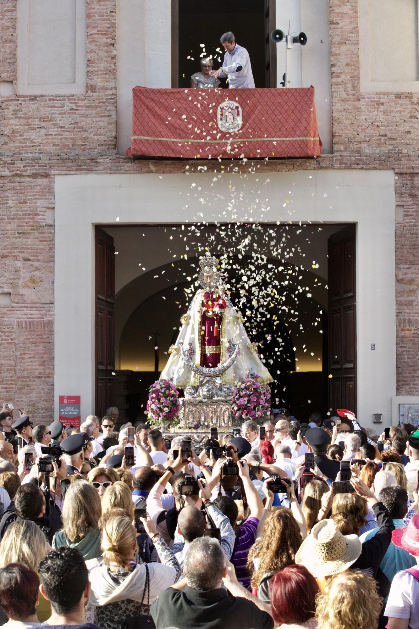 Las imágenes del regreso en romería de la Fuensanta a su santuario